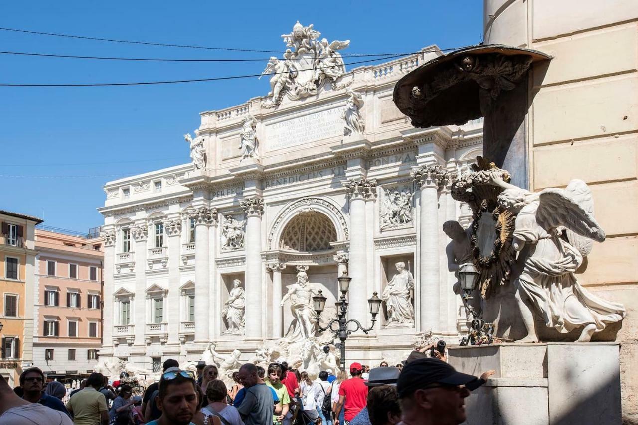شقة La Finestra Su Fontana Di Trevi - Charming View روما المظهر الخارجي الصورة